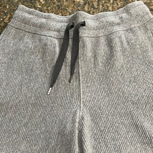 Lululemon Lounge Coulette Pant. Size 12 Grey